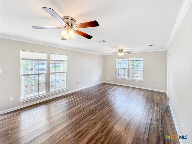 903 Saunders Street, Gatesville, TX 76528