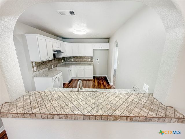 903 Saunders Street, Gatesville, TX 76528