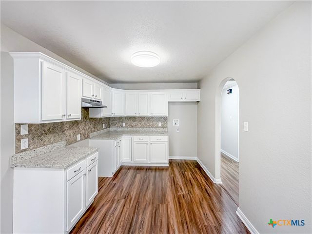 903 Saunders Street, Gatesville, TX 76528