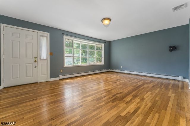 309 2Nd St, Hackettstown Town, NJ 07840