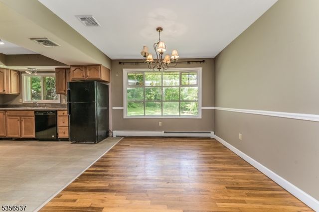 309 2Nd St, Hackettstown Town, NJ 07840