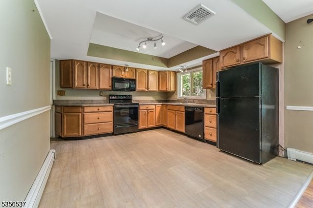 309 2Nd St, Hackettstown Town, NJ 07840