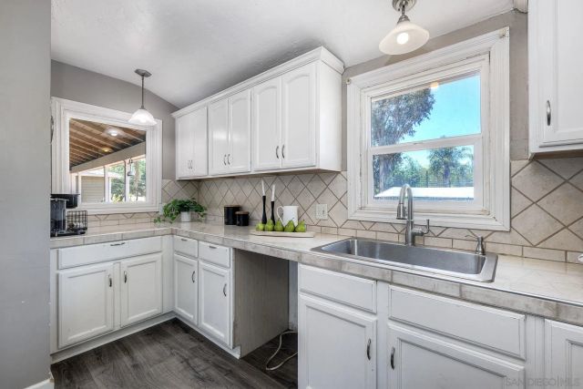 10859 Valle Vista, Lakeside, CA 92040