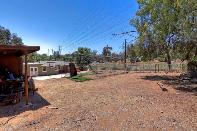 10859 Valle Vista, Lakeside, CA 92040