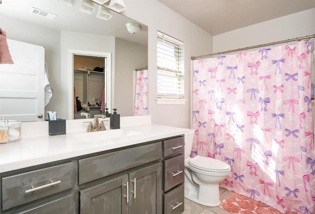 409 Scully Road, Yukon, OK 73099