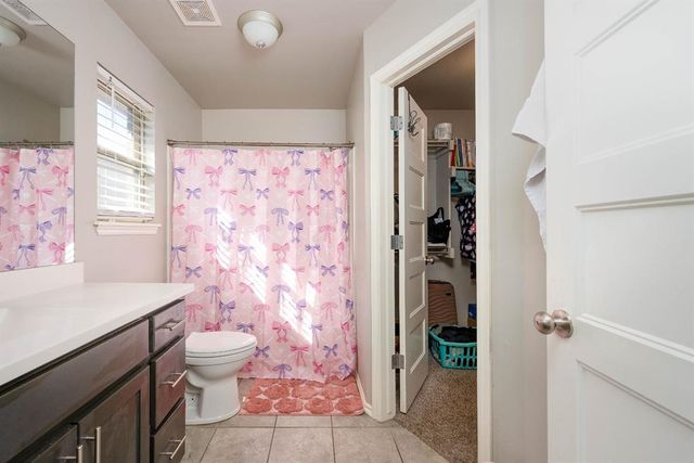 409 Scully Road, Yukon, OK 73099