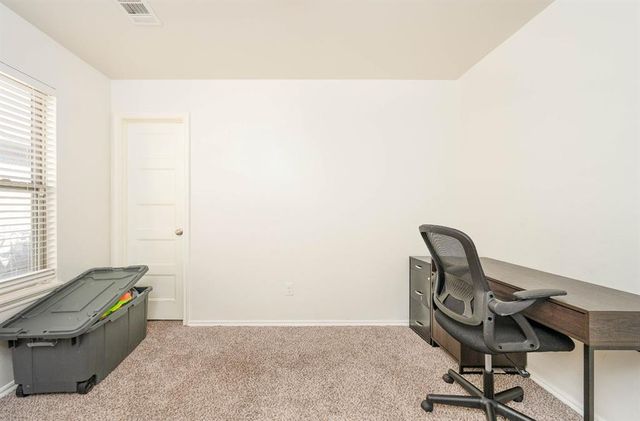 409 Scully Road, Yukon, OK 73099