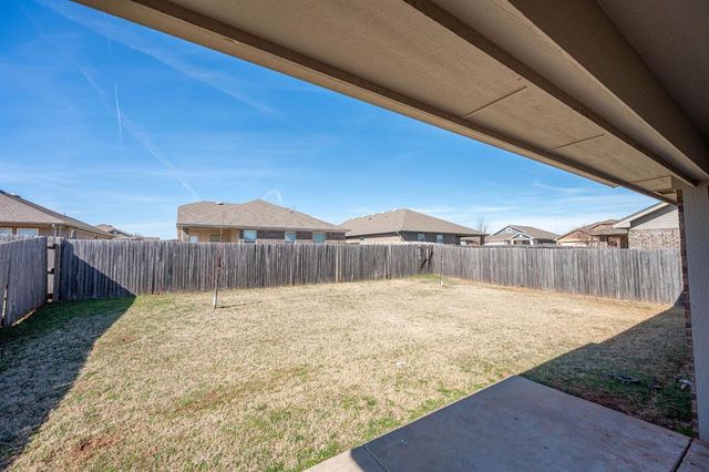 409 Scully Road, Yukon, OK 73099