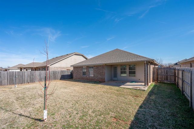 409 Scully Road, Yukon, OK 73099
