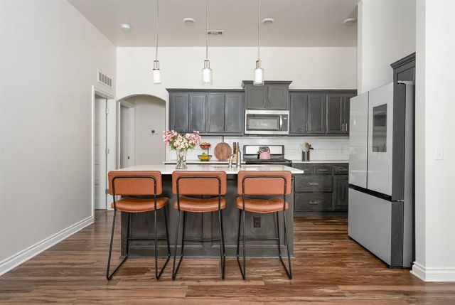 409 Scully Road, Yukon, OK 73099