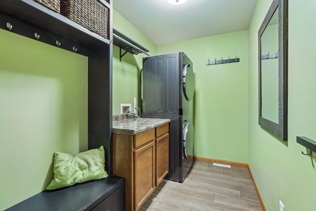 3809 Drumlin Lane, Madison, WI 53719