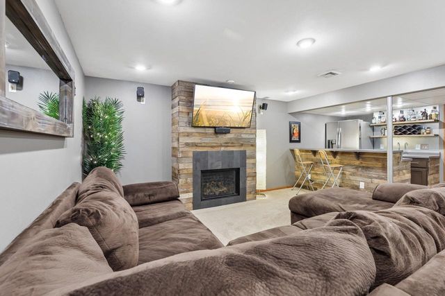 3809 Drumlin Lane, Madison, WI 53719