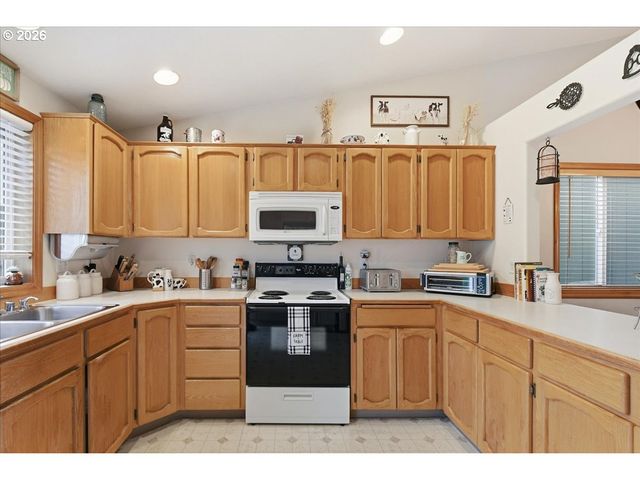 3307 Ne 166TH Ave, Vancouver, WA 98682