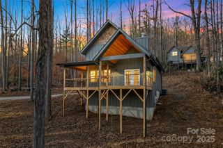 457 Blue Ridge Drive N, Marion, NC 28752