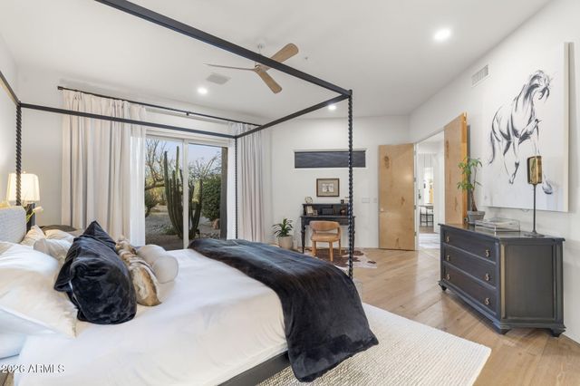 9706 E MARK Lane, Scottsdale, AZ 85262