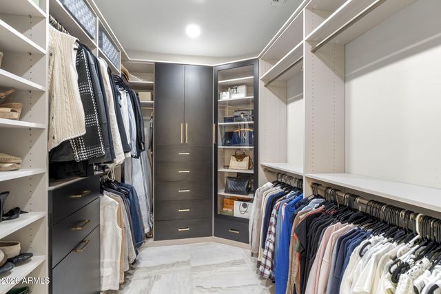 9706 E MARK Lane, Scottsdale, AZ 85262