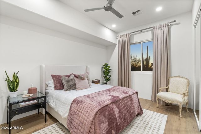 9706 E MARK Lane, Scottsdale, AZ 85262