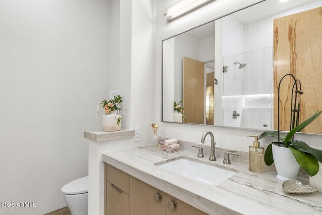 9706 E MARK Lane, Scottsdale, AZ 85262