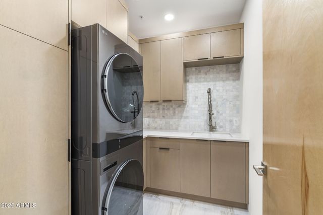 9706 E MARK Lane, Scottsdale, AZ 85262