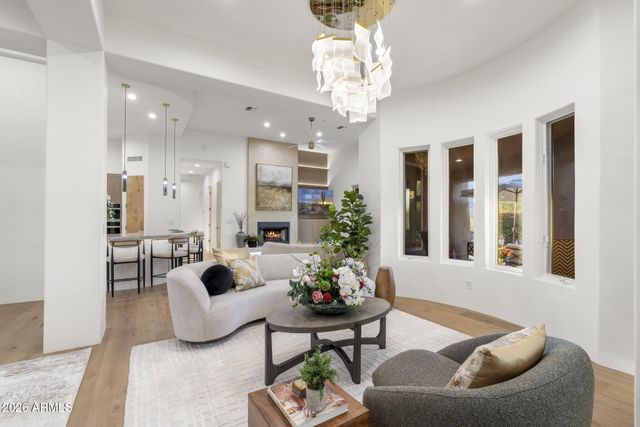 9706 E MARK Lane, Scottsdale, AZ 85262