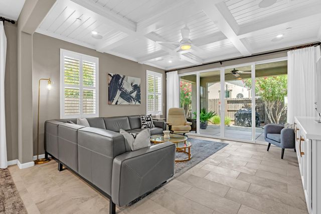 5114 Summerfaire Dr, Roseville, CA 95747