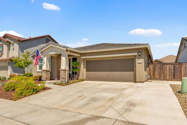 5114 Summerfaire Dr, Roseville, CA 95747