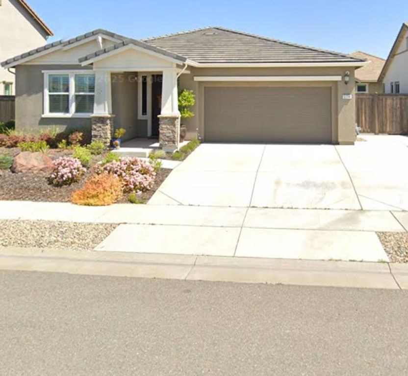 5114 Summerfaire Dr, Roseville, CA 95747