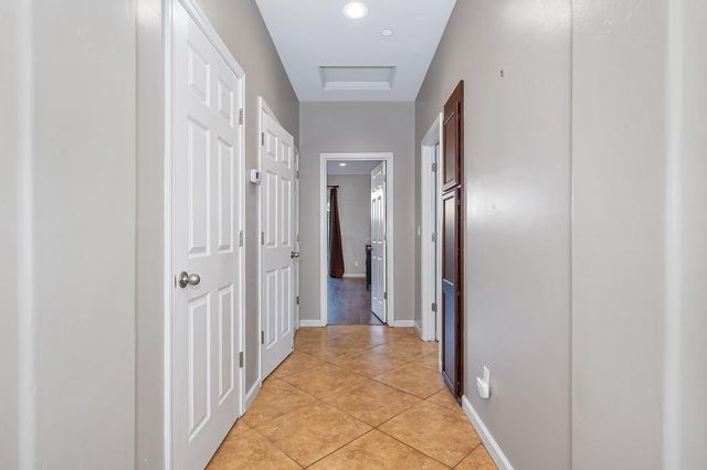 814 Dove Ln, Ione, CA 95640