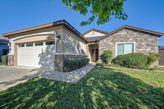 814 Dove Ln, Ione, CA 95640