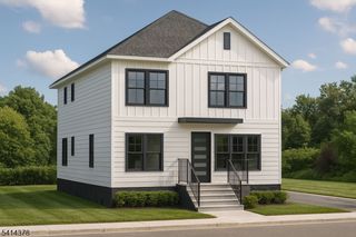 58 Fern St, Edison Twp., NJ 08817