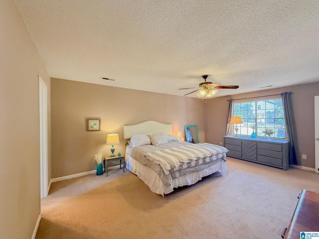 2020 DIANE LANE, Alabaster, AL 35007