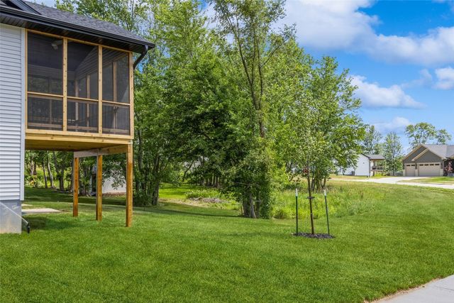 1000 Switchgrass Lane, Ely, IA 52227