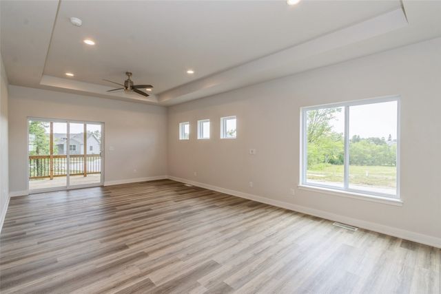 1000 Switchgrass Lane, Ely, IA 52227