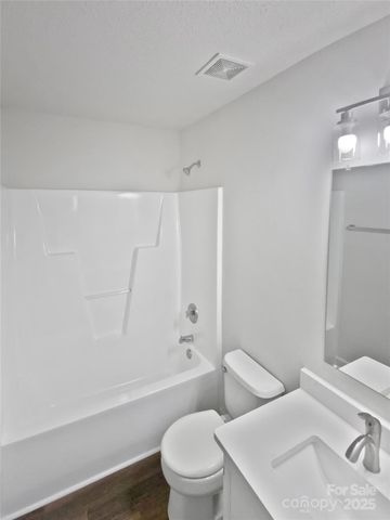 2564 Captains Watch Road NE, Kannapolis, NC 28083