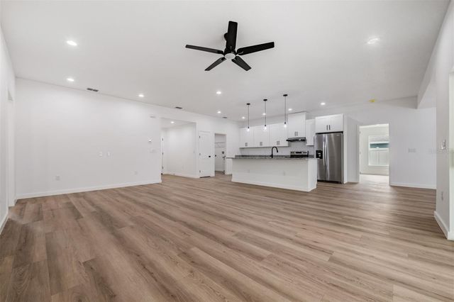 38086 COUNTRYSIDE PLACE, Dade City, FL 33525