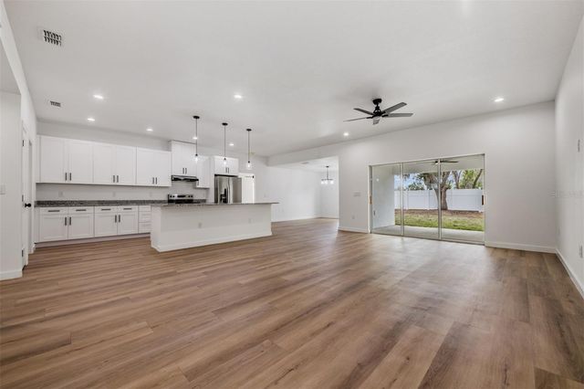 38086 COUNTRYSIDE PLACE, Dade City, FL 33525