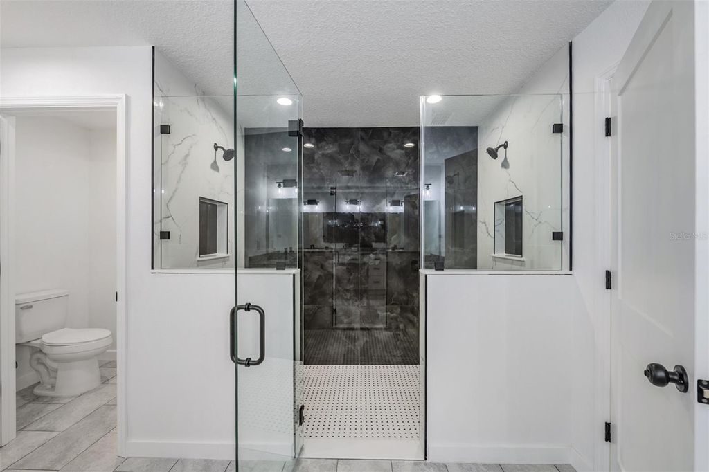 Image 24 of property listing at 38086 COUNTRYSIDE PLACE, Dade City, FL 33525