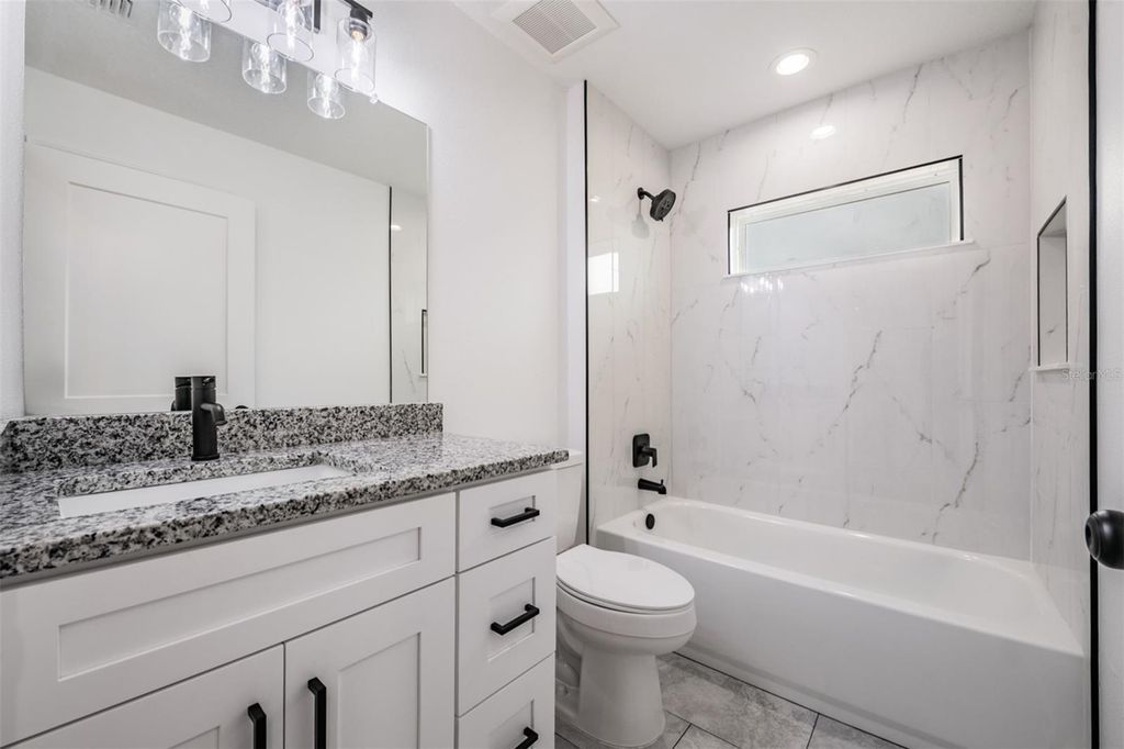 Image 28 of property listing at 38086 COUNTRYSIDE PLACE, Dade City, FL 33525