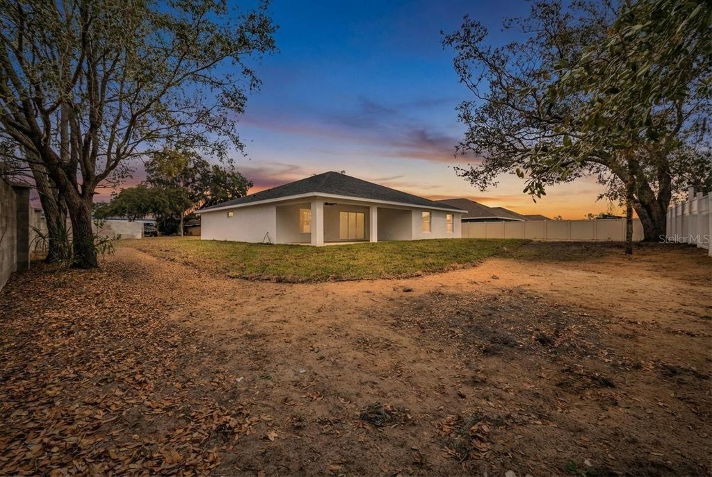 Image 36 of property listing at 38086 COUNTRYSIDE PLACE, Dade City, FL 33525