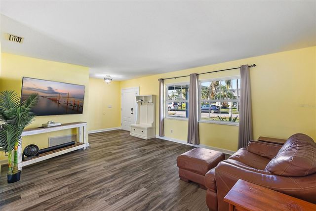 13119 111TH LANE, Largo, FL 33778