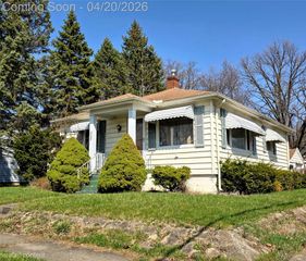 4117 Brunswick Avenue, Flint, MI 48507