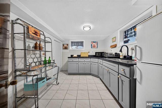760 Hamilton Street, Harrison, NJ 07029