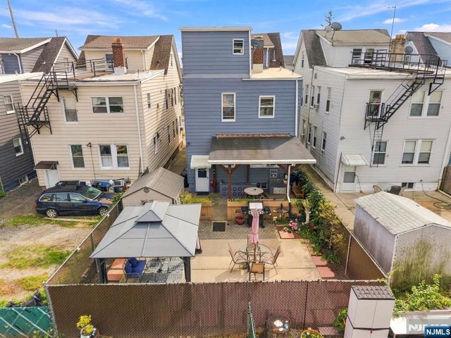 760 Hamilton Street, Harrison, NJ 07029