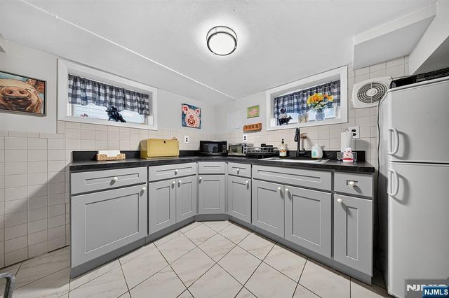 760 Hamilton Street, Harrison, NJ 07029