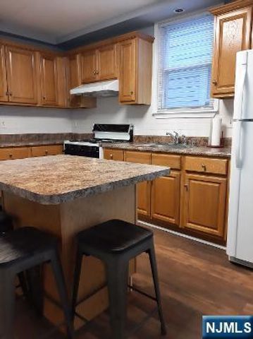 760 Hamilton Street, Harrison, NJ 07029