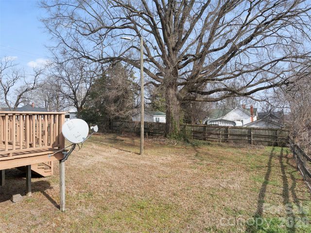 606 N Juniper Street, Kannapolis, NC 28081