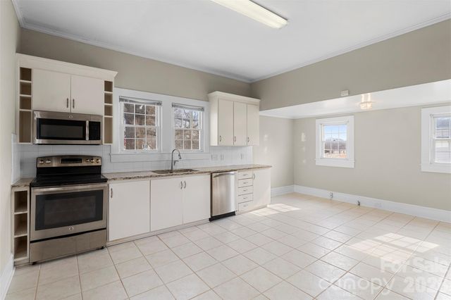 606 N Juniper Street, Kannapolis, NC 28081