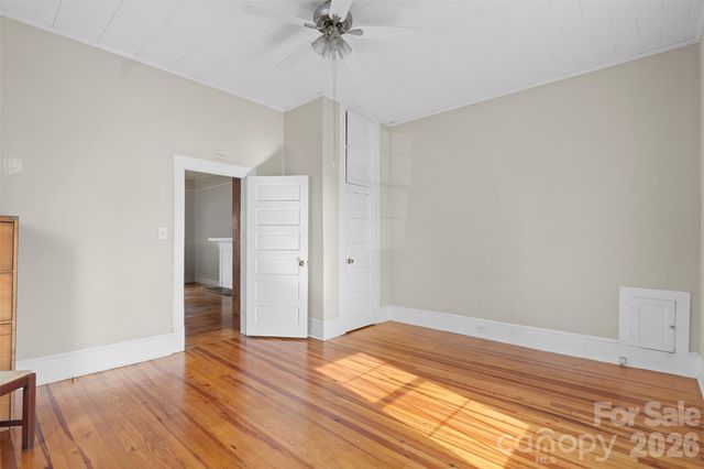 606 N Juniper Street, Kannapolis, NC 28081