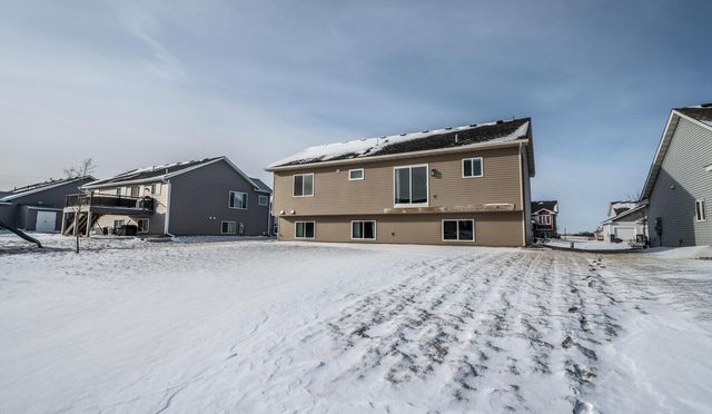 283 Tower Avenue, Dundas, MN 55019