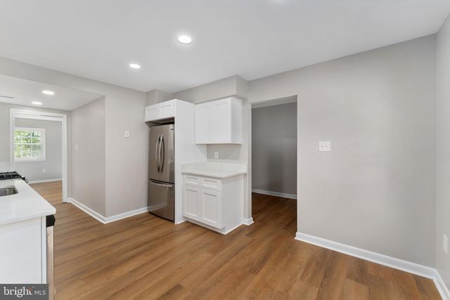 14843 EMBERDALE DR, Woodbridge, VA 22193